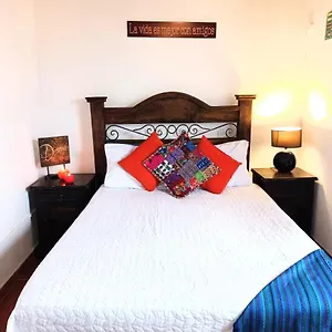 Casa Quetzalli, El Arco Antigua Antigua