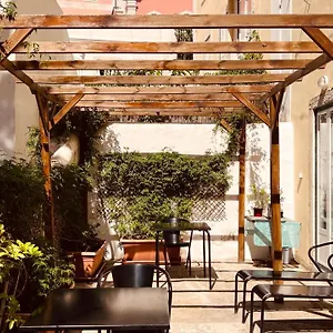 Casa Do Jasmim By Shiadu Guest house Lisbon